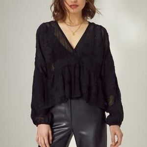 Wilfred Black Floral Lace Top